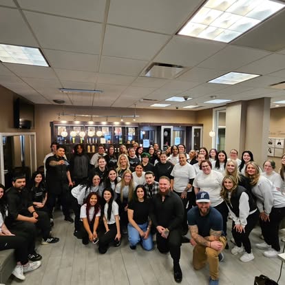 Detailed beard line-up with straight razor at Tomasso's